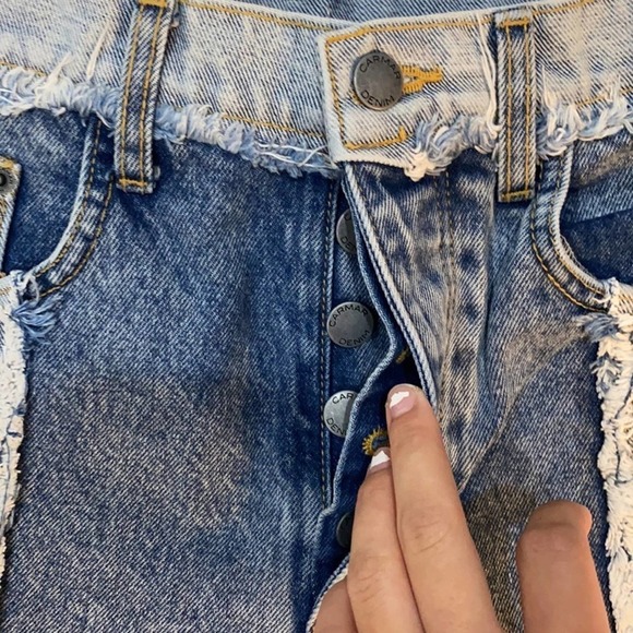 Carmar‎ women's patch work Jean shorts - Picture 3 of 5